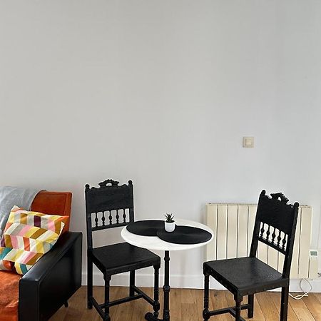Charmant Studio Au Coeur Du 18E Apartment Paris Exterior photo
