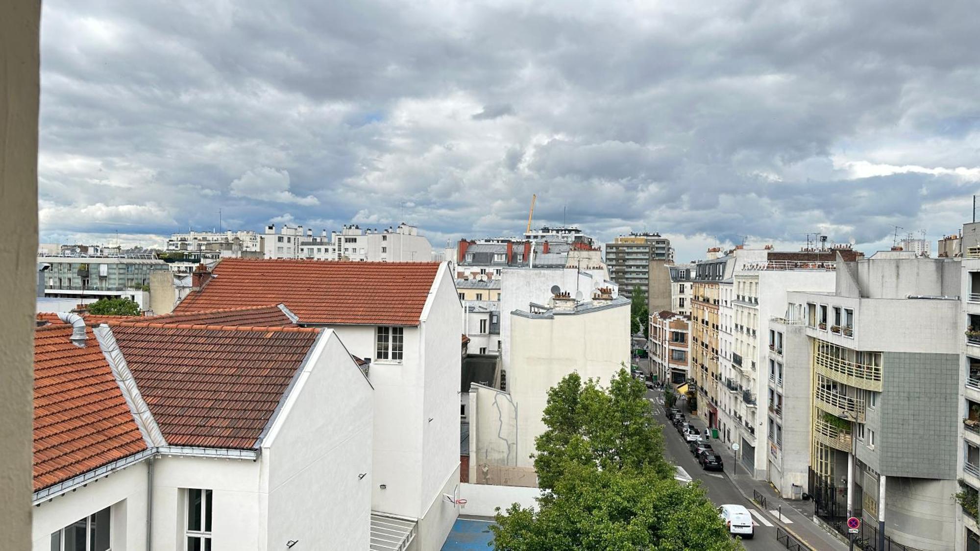 Charmant Studio Au Coeur Du 18E Apartment Paris Exterior photo